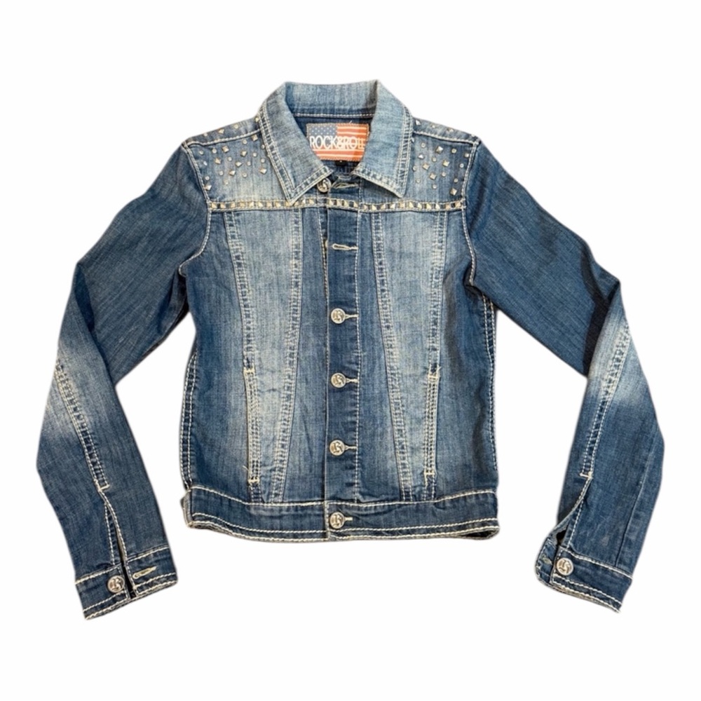Rock & Roll Cowgirl Studded Denim Jacket – Women’s Small‎